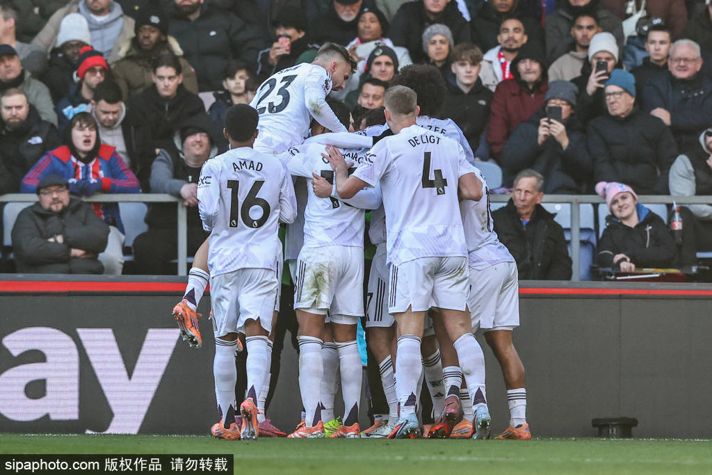 女排超级联赛：北京女排3：2险胜辽宁女排